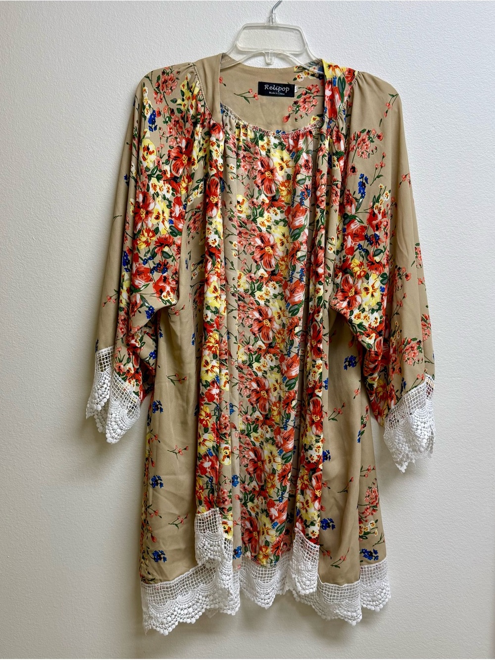 Relipop Floral Kimono with Crochet Trim - Beige Base size XXL